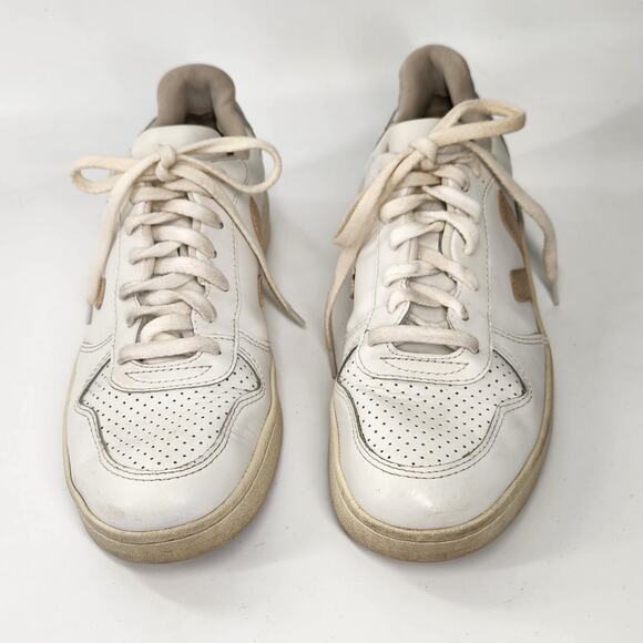 VEJA V-10 Chromefree Leather Extra White Low Top Womens Sneakers Size US 9 - Picture 2 of 8
